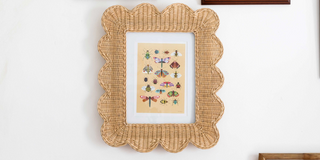 Mimi Scalloped Frame A4