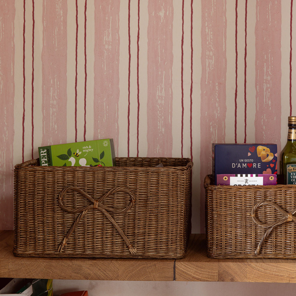 Bow-rattan-basket-with-goods