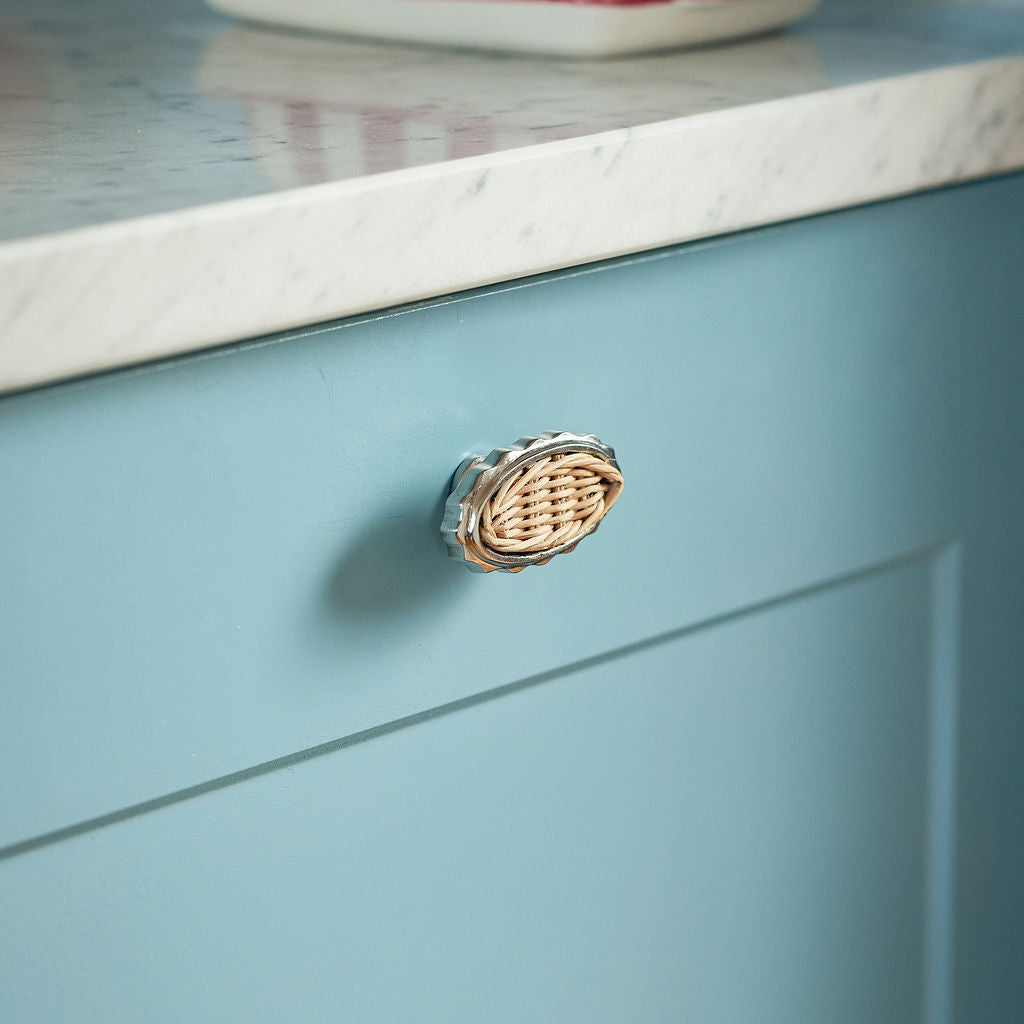 Delilah Oval Knob, Chrome & Natural lifestyle close up