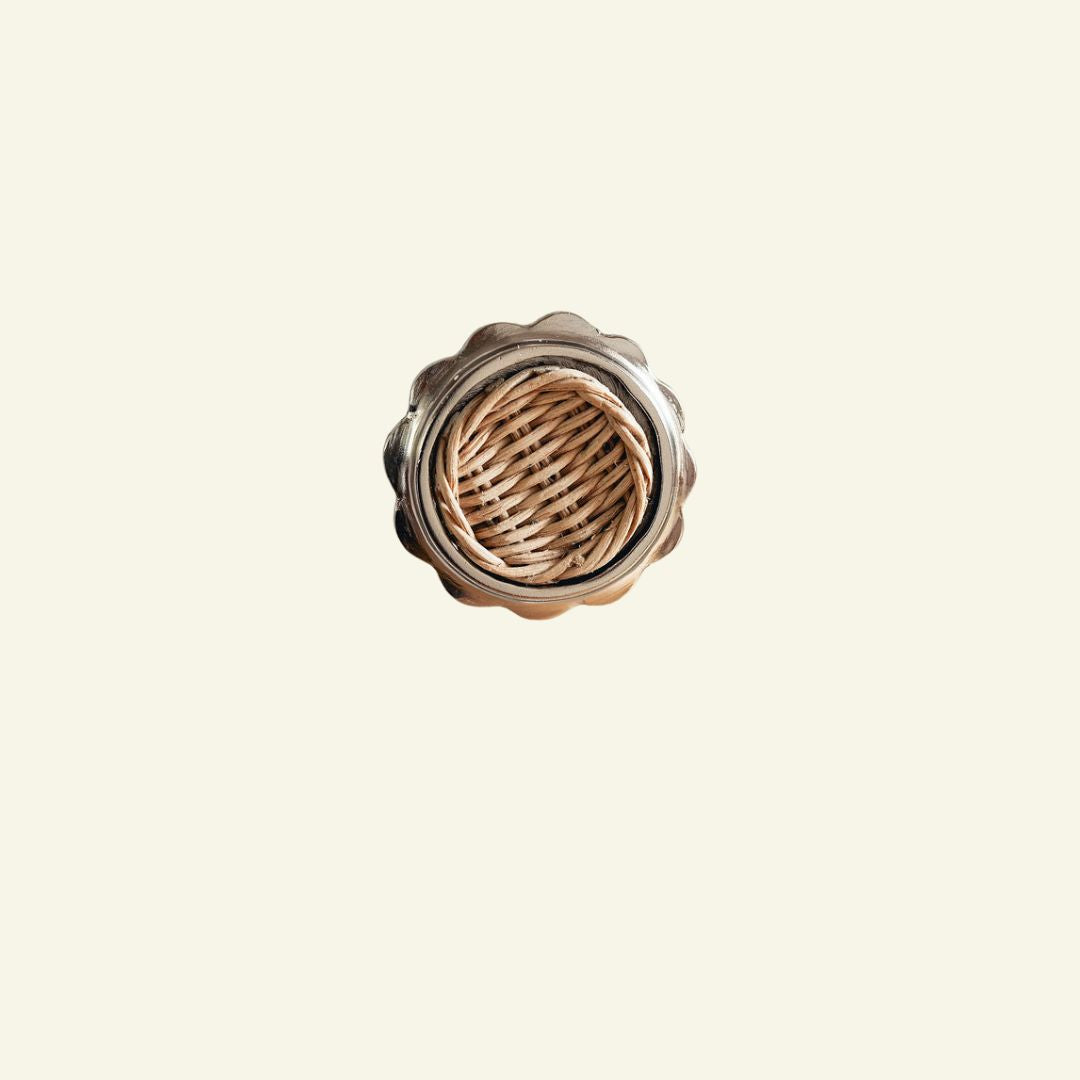 Delilah Round Knob, Chrome & Natural plain