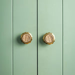 Delilah Round Knob, Gold & Natural