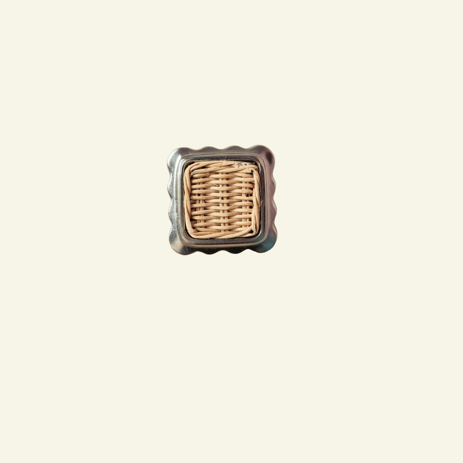 Delilah Square Knob, Chrome & Natural