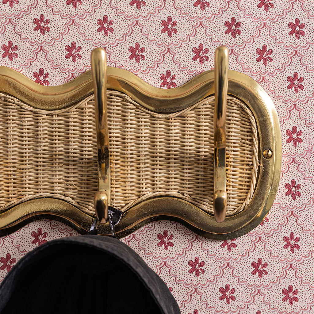 Eliza Hook Rail, Gold & Natural lifestyle close up