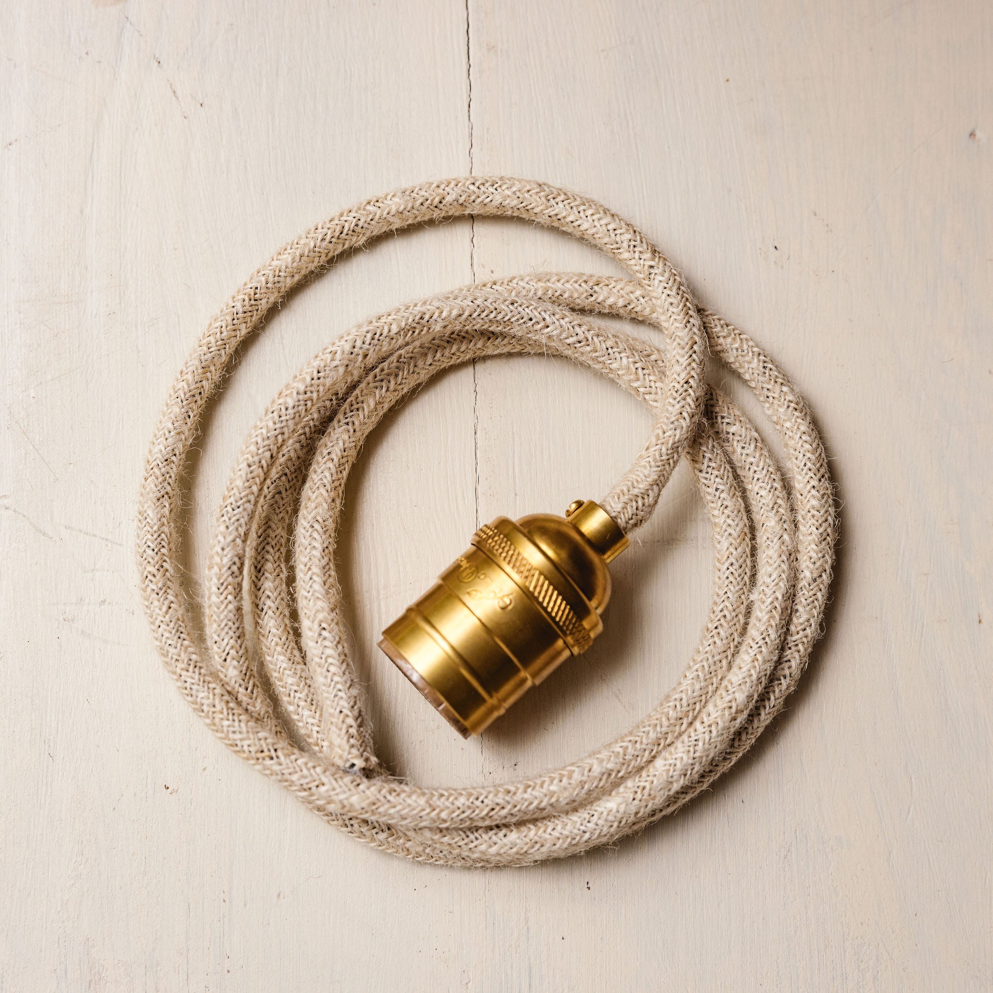 Flex-and-bulb-holder-cream-jute-US