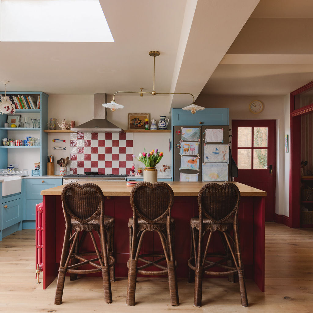 Heart-rattan-bar-stool-lifestyle