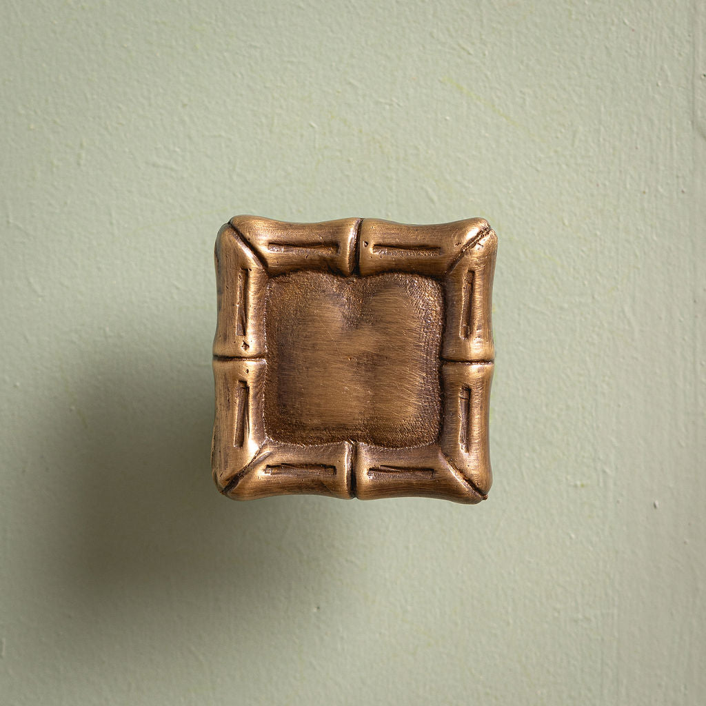 Linley-bamboo-brass-knobs-close-up