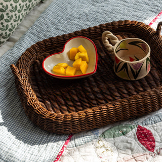 MINI-CHUNKY-TRAY-CLOSE-UP-WITH-A-MUG