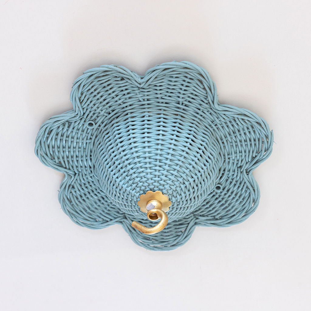 Mandala-ceiling-rose-dix-blue-with-fixture