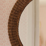 Polly-rattan-round-mirror-close-up