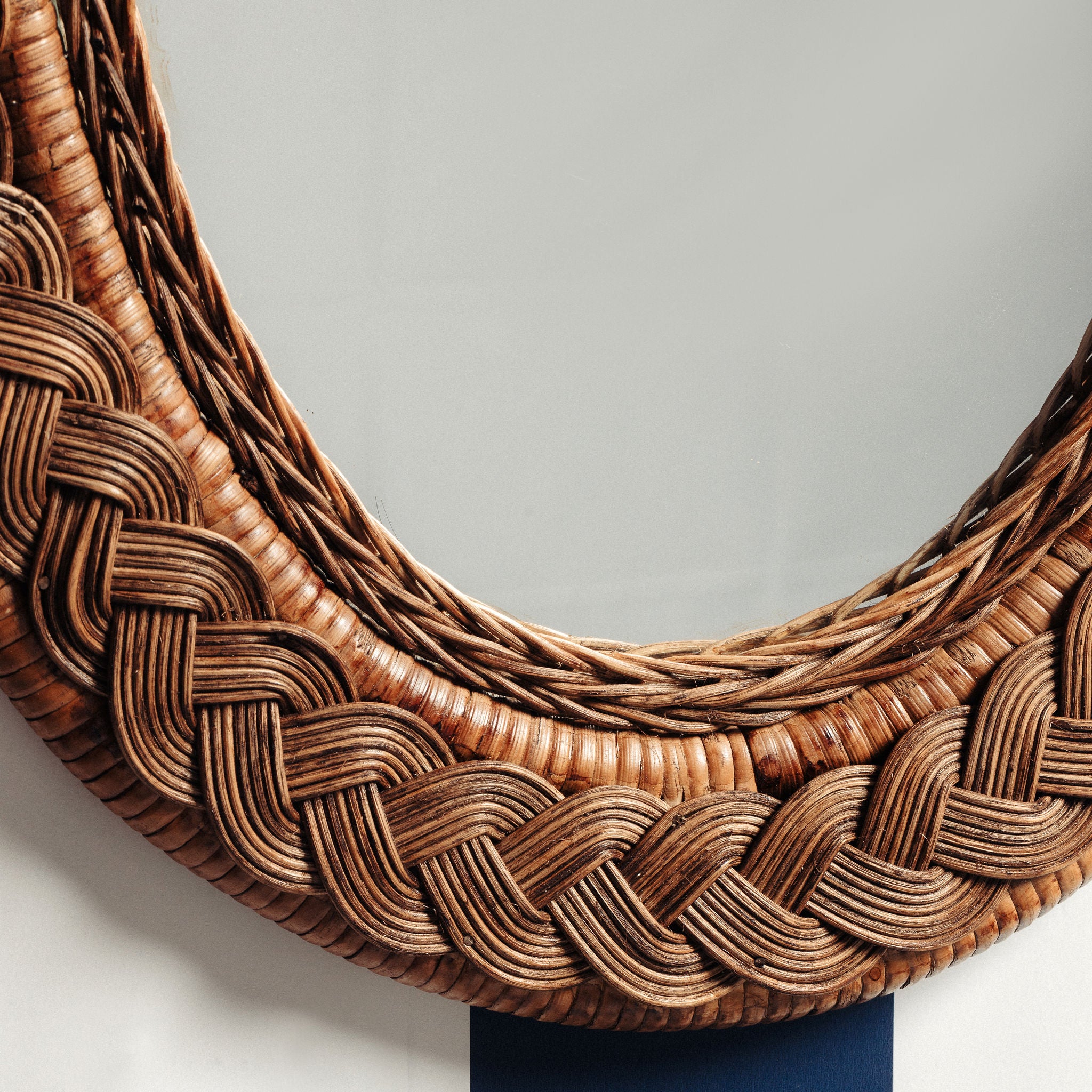 Serena-oval-mirror-teak-close-up