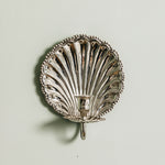 Shell-wall-sconce-single-chrome-front