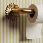 Sun-loo-roll-holder-side