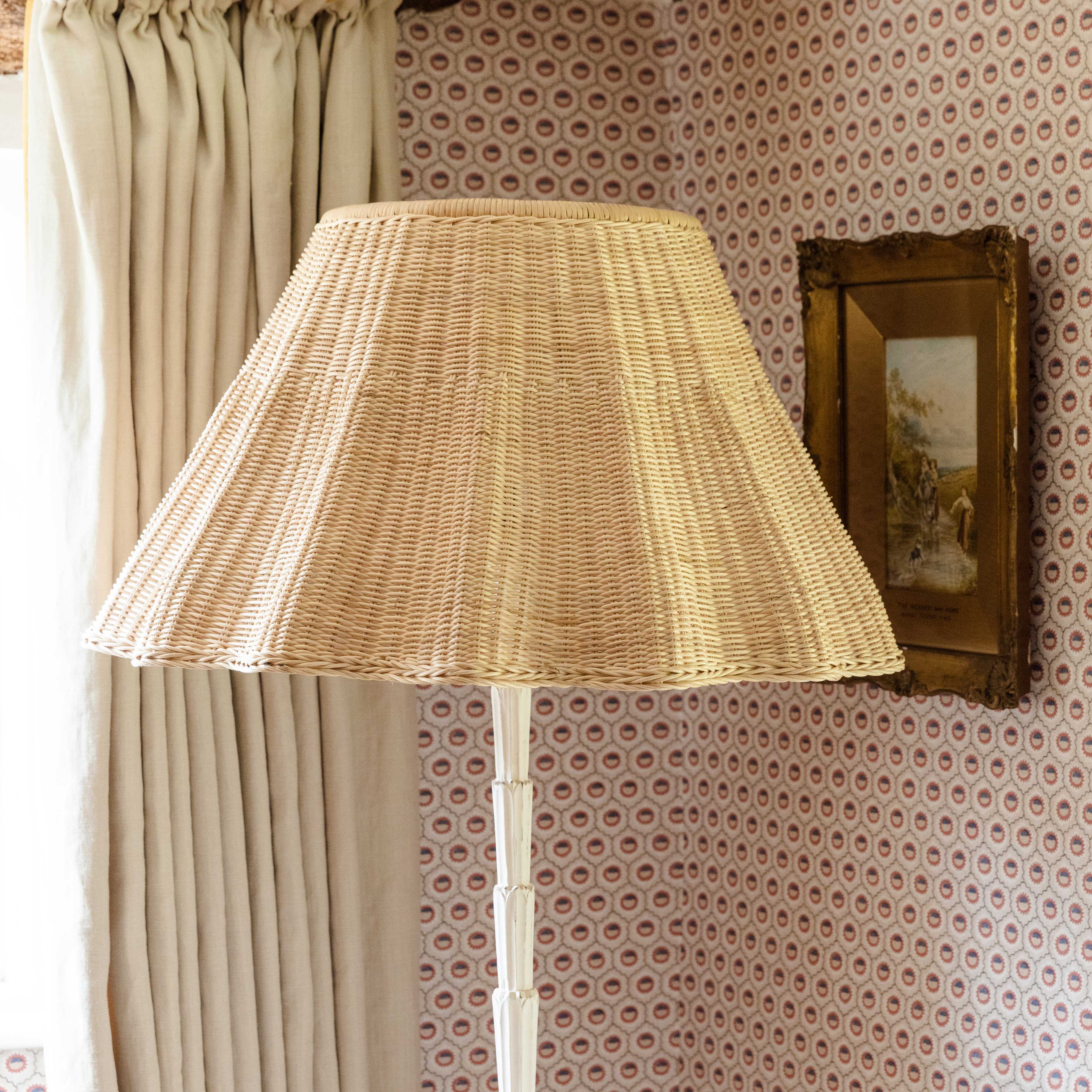 WAVE-RATTAN-LAMPSHADE-LARGE-LIFESTYLE