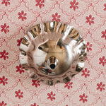 Wavy-ceiling-rose-chrome-front
