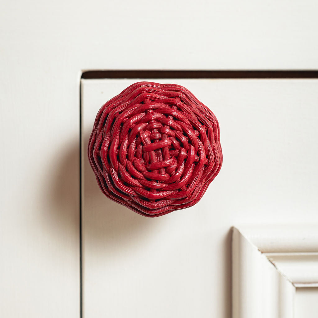 Willow Rattan Knob, Large red close up