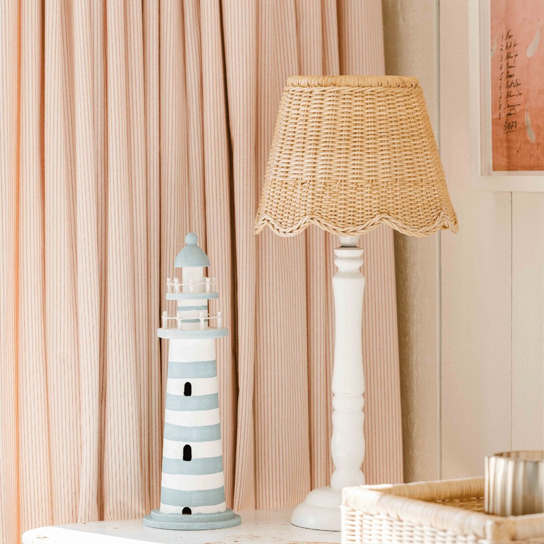 Rattan Mimi Scalloped Pendant